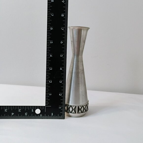 Vintage Selandia Pewter Norway Vase, Mid-Century Modern Metal Geometric Design - Picture 5 of 6